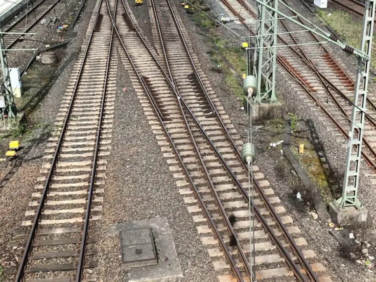 [:en]The tracks of the railway yard[:]