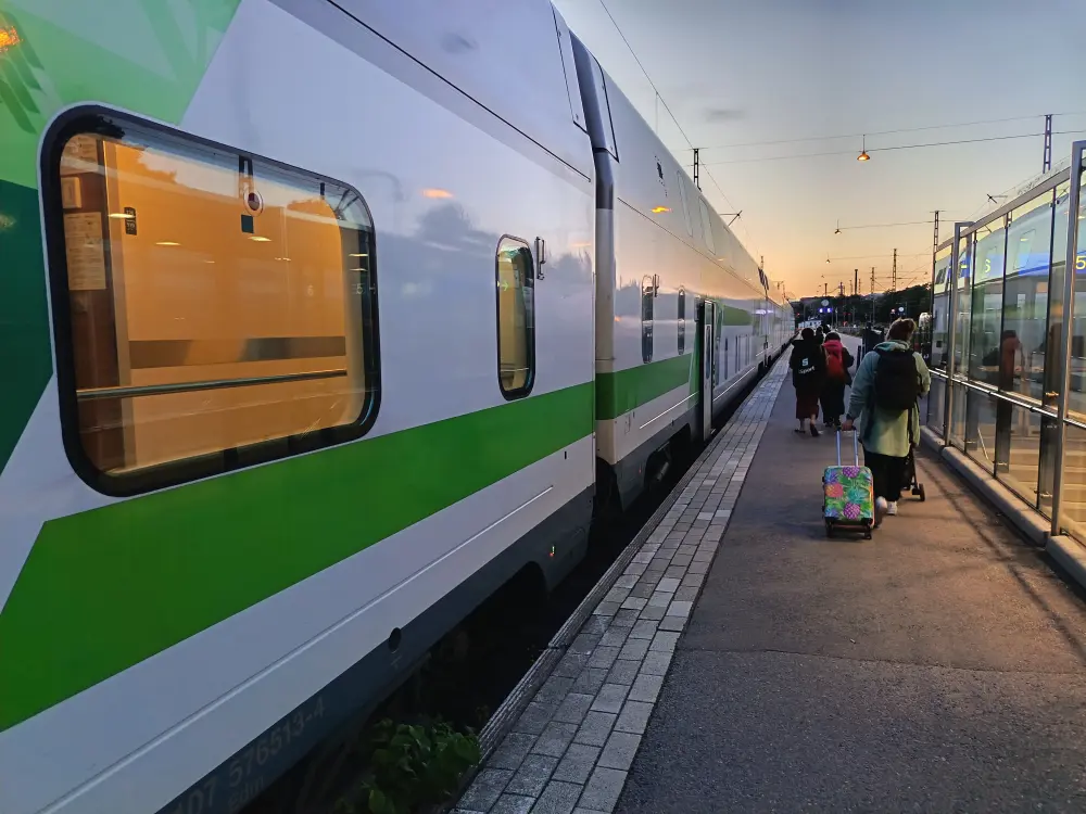 A train at Helsinki railway station.